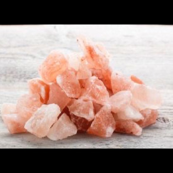 Himalayan Salt Rocks - Picture 2 of 3